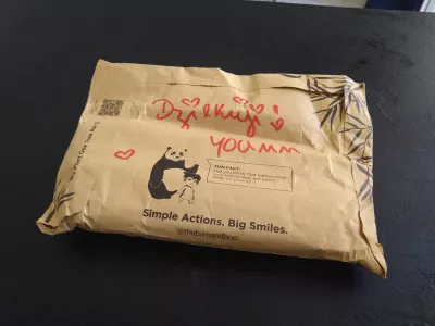 Meilleur jeu de dentifrice et de brosse &agrave; dents respectueux de l'environnement: Avis de marques dentaires : Bam et Boo Brochette &agrave; dents de v&eacute;g&eacute;talit&eacute; en plastique et &agrave; dentifrice en plastique Souscription livr&eacute;e &agrave; la maison