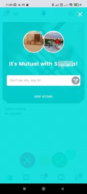 Conseils et astuces POF pour trouver une relation : Nouveau match - une attraction mutuelle apr&egrave;s avoir gliss&eacute; sur l'application POF
